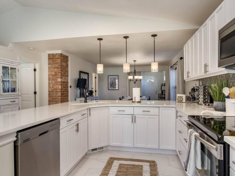 East Bench Bungalow A Relaxing Ogden Escape Near Mountains And Downtown מראה חיצוני תמונה